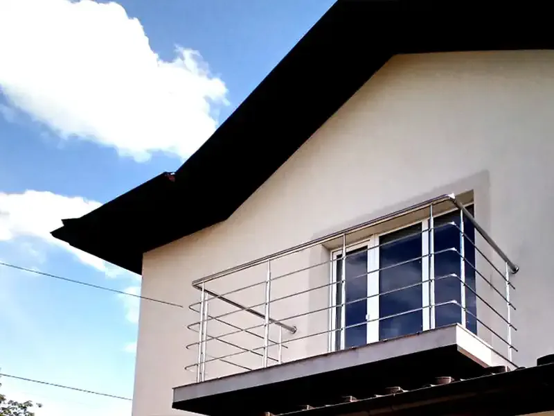 Перила на балкон, Перила з нержавійки