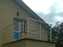 Перила з нержавійки на балкон