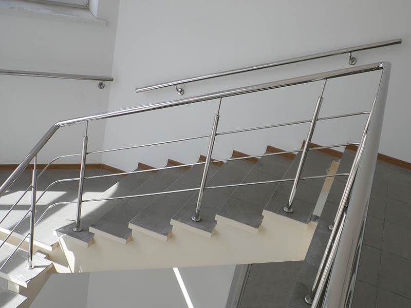 Поручни на лестницу, Поручни, Поручни из нержавейки