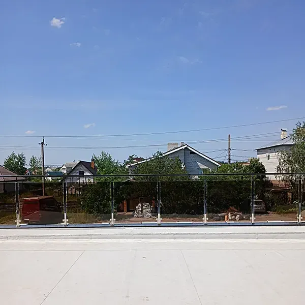 Скляні перила на терасу, Стеклянные перила на террасу