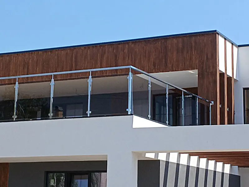 Стеклянные перила на террасу, стеклянные перила купить, стеклянная терраса