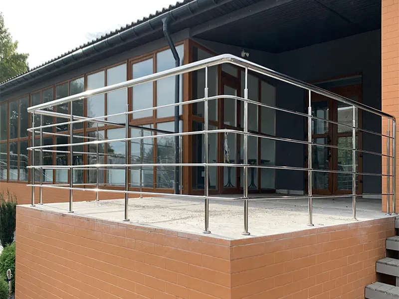 Перила на лестницу в Чернигове, перила из нержавейки Чернигов, перила поручни Чернигов